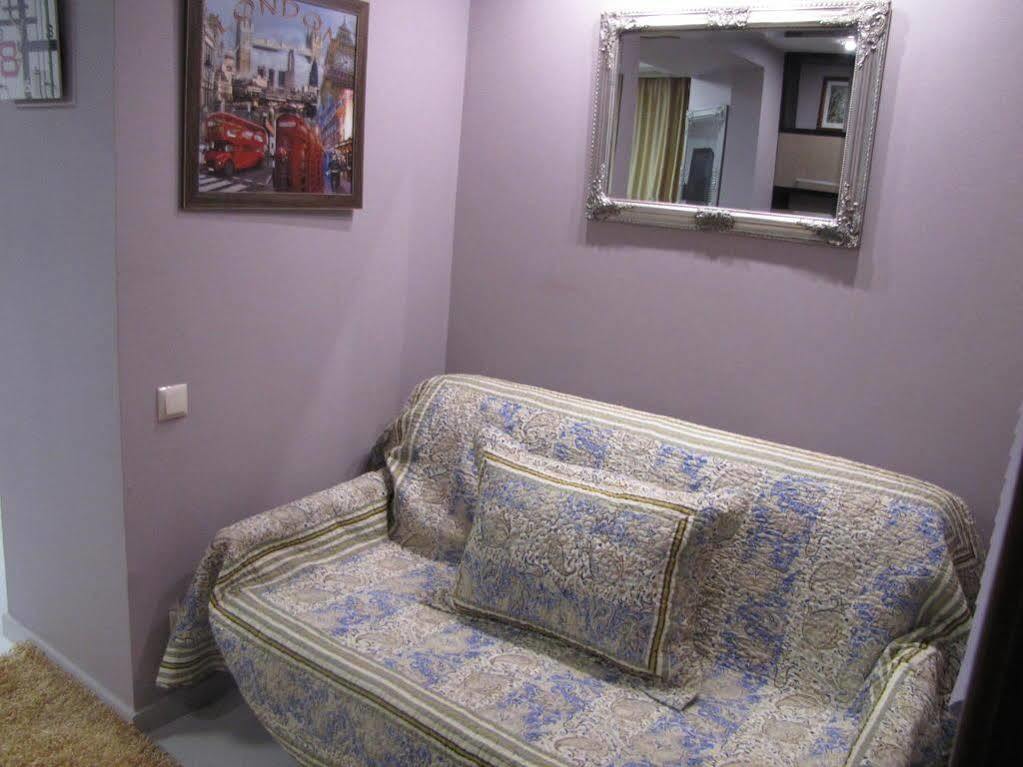 Business Hotel Harkov Kültér fotó